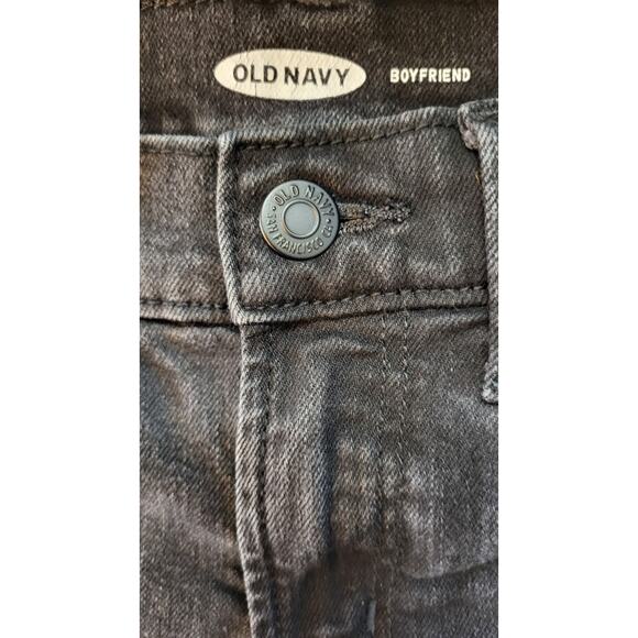Old Navy Black Denim Boyfriend Shorts Size 0 Stretchy Ripped Cuffed - Picture 8 of 9
